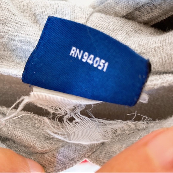 Vintage University of Nebraska–Lincoln hoodie - Picture 5 of 5